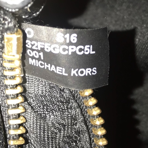 Black Michael kors crossbody bag - Picture 6 of 7